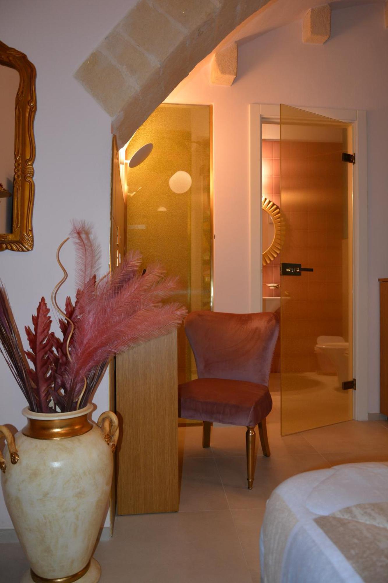 Lovely & Chic Rooms Nei Sassi マテーラ エクステリア 写真